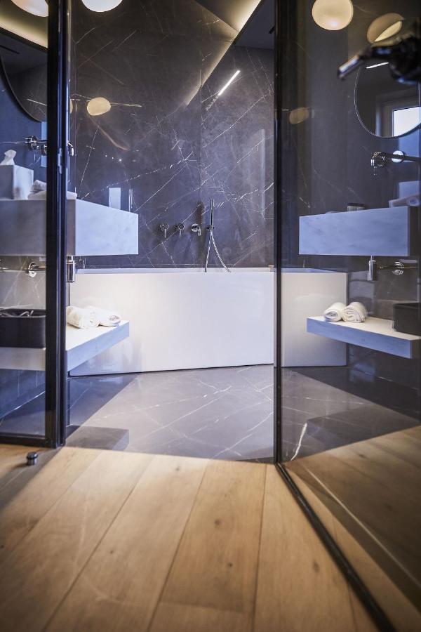 Hotel Oniro - Luxury Rooms & Wellness Suites (Adults Only) Tournai Eksteriør bilde